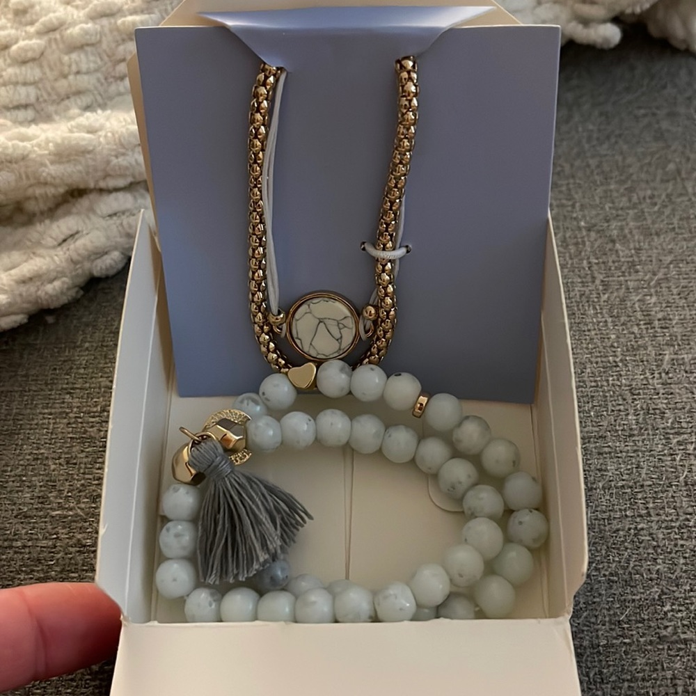 4 bracelet set